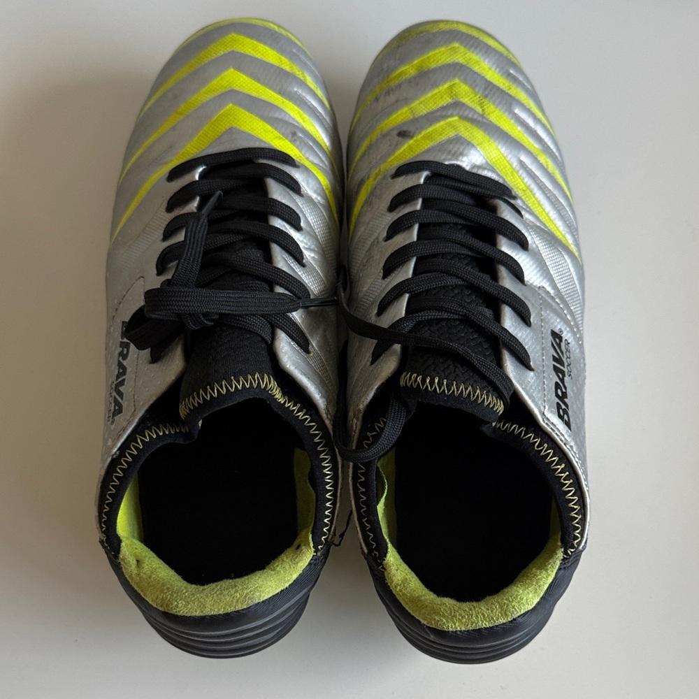 Brava Soccer Cleats
